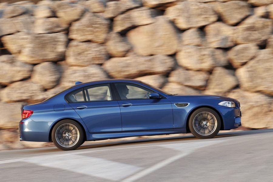  BMW M5 2011 года  (фото 79 из 344)